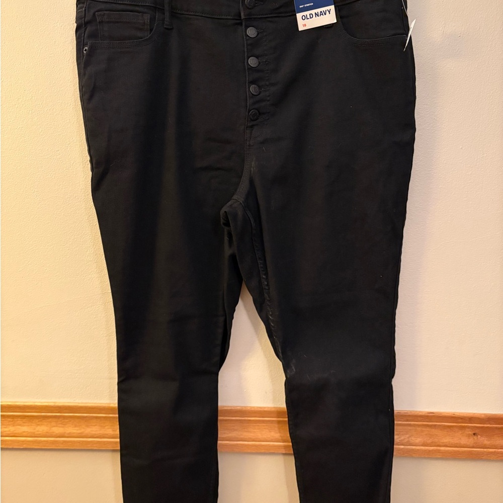 Old Navy Women’s Black Jeans